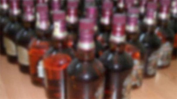 İstanbul`da 5 bin şişe sahte içki ele geçirildi