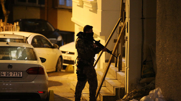 İstanbul`da DEAŞ operasyonu: 41 gözaltı