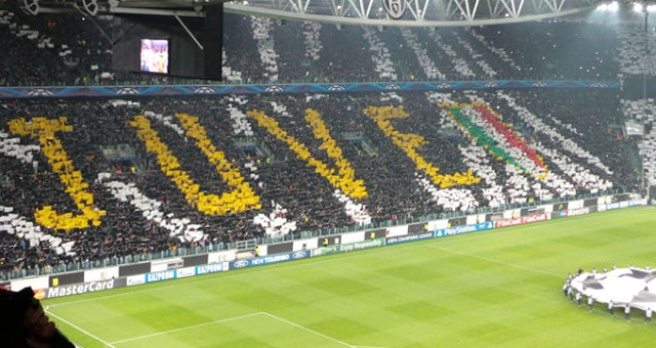 Juventus-Porto Maçında Düdük Çalan Taraftar İzleyenleri Çıldırttı
