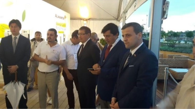 Kazakistan Eğitim ve Bilim Bakanı Expo 2016 Antalya`da