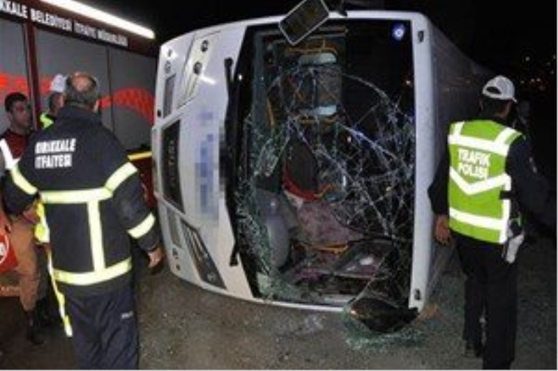 Kırıkkale`de feci trafik kazası!