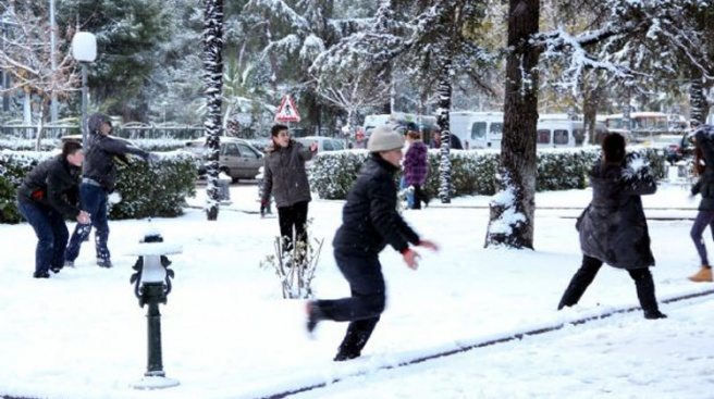 Konya`da bugün okullar tatil mi? 28 Aralık valilik açıklaması