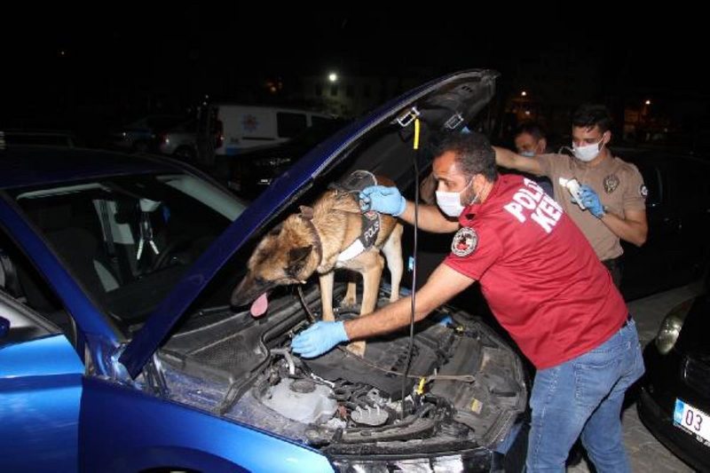 Kula`da 6 bin 298 adet yeşil reçeteli kimyasal ilaç ele geçirildi