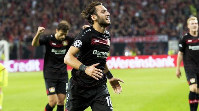 Leverkusenden Hakan Çalhanoğlu açıklaması