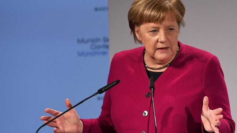 MERKEL`DEN SERT MESAJ