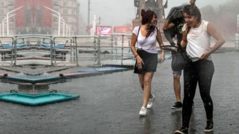 Meteoroloji`den İstanbul için kuvvetli yağış uyarısı! Cuma gününe kadar devam edecek