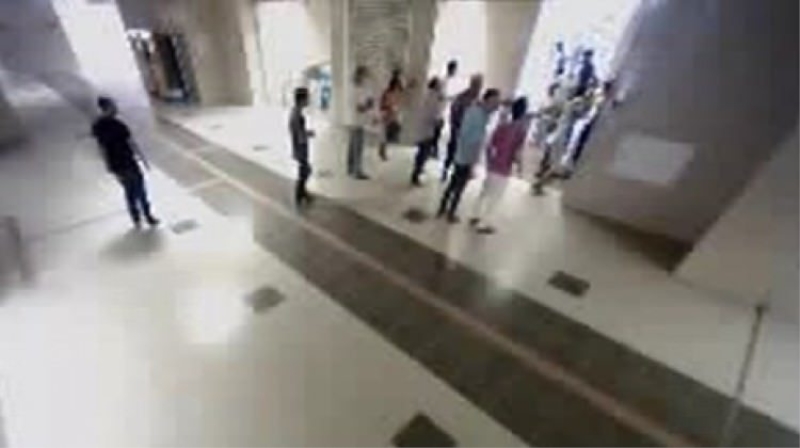 Metroda yolcu dehşeti