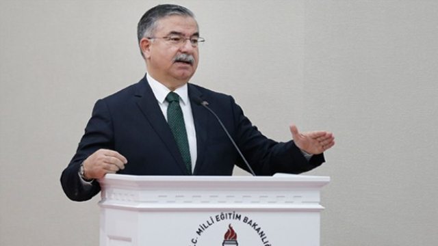 Milli Eğitim Bakanı İsmet Yılmaz: `İhraç Edilen Öğretmenlerin Durumları Bir Komisyonda...