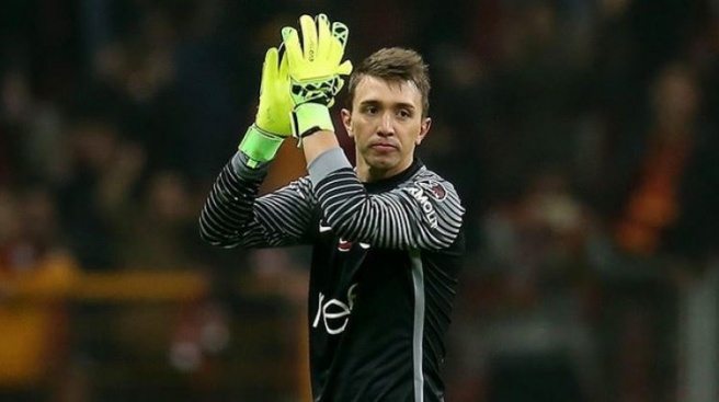 Muslera`dan 15 Temmuz paylaşımı!