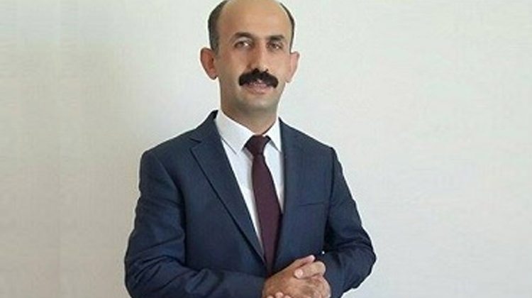 Nihat Akdoğan kimdir? Aslen nerelidir