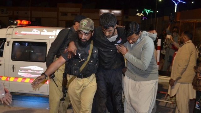 Pakistan`da Polis Eğitim Merkezine Saldırı: 20 Yaralı