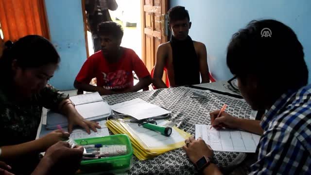 Rohingyalı Mülteciler Sağlık Kontrolünden Geçirildi