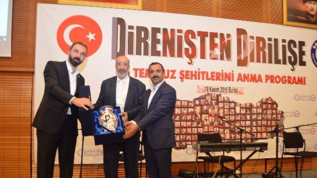 Sağlık Çalışanları 15 Temmuz Şehitlerini Andı