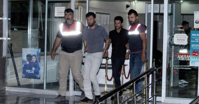 Şanlıurfa`da 4 Suriyeli tutuklandı