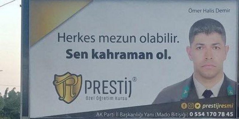 Şehit Astsubay Halisdemir`in ailesinden reklam afişine tepki