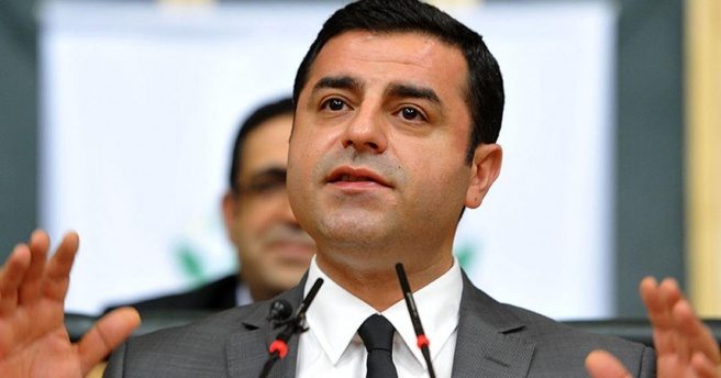 Selahattin Demirtaş hakime anayasayı hatırlattı