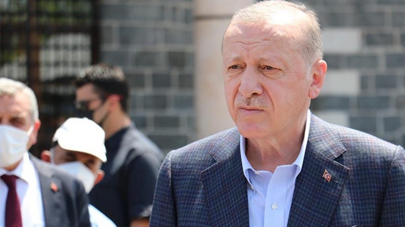 Son dakika! Cumhurbaşkanı Erdoğan`dan bayram tatili açıklaması: 9-10 günlük bir süre konuşuluyor, millete seslenişte duyuracağım