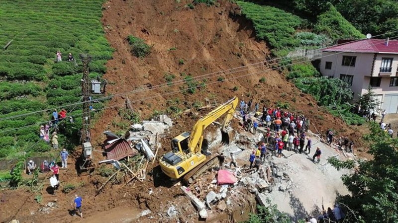 Son Dakika: Rize`de sele maruz kalan alanlar afet bölgesi ilan edilecek