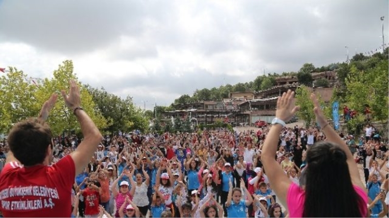 Spor Etkinlikleri A.Ş.`nin Sağlıklı Yaşam Yürüyüşleri Devam Ediyor