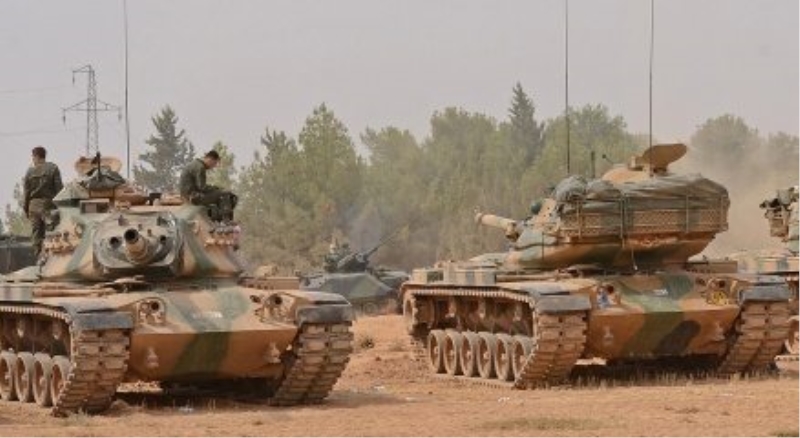Suriye sınırında tanklarla güvenlik kontrolü