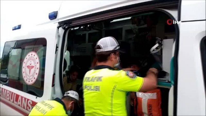 Tekirdağ`da kontrolden çıkan araç takla attı: 3 yaralı