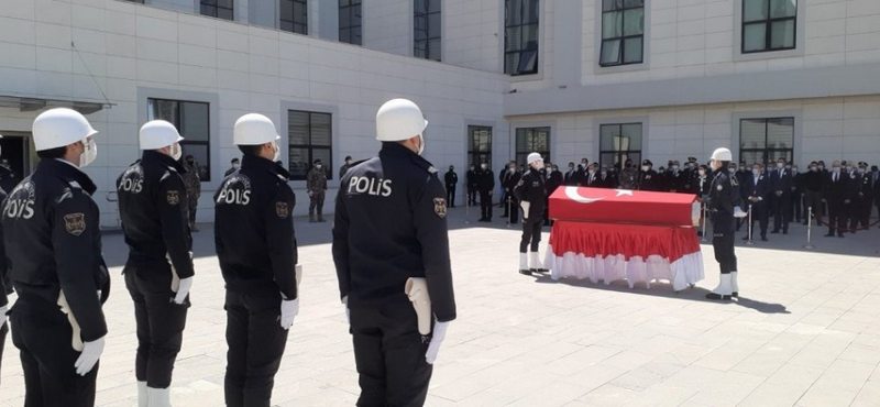 Trabzonlu emniyet müdürü hayatını kaybetti!  