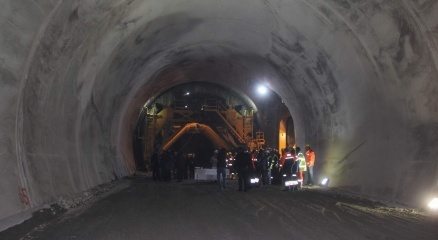 Türkiye?nin en uzun tünelinde 11 Kasım?da ışık görülecek