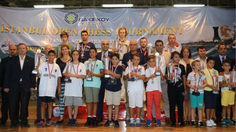 Uluslararası İstanbul Açık Satranç Turnuvası Tamamlandı