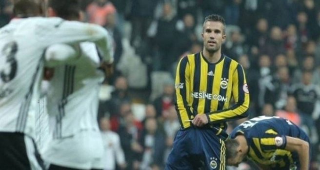 Van Persie, Beşiktaşlıları Uyardı: Benimle Sakın Uğraşmasınlar