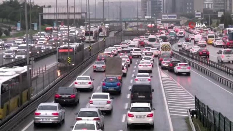 Yollar açık mı? 24 Temmuz yol durumu nasıl? Günlük yol durumu ve trafik yoğunluğu! Kapalı olan yollar var mı?